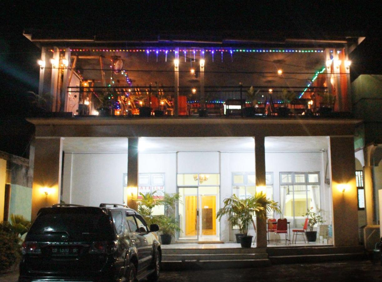 מאומרה Hotel Mathilda מראה חיצוני תמונה